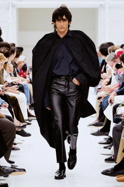 Look 57